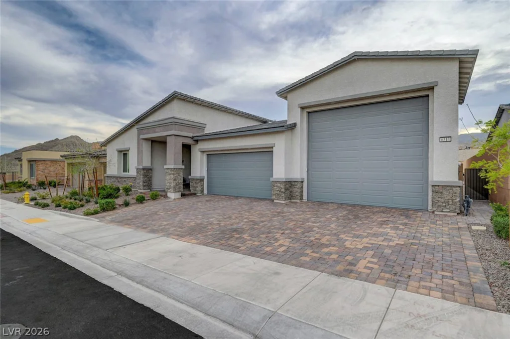 6313 Echo Landing, Las Vegas, NV 89166