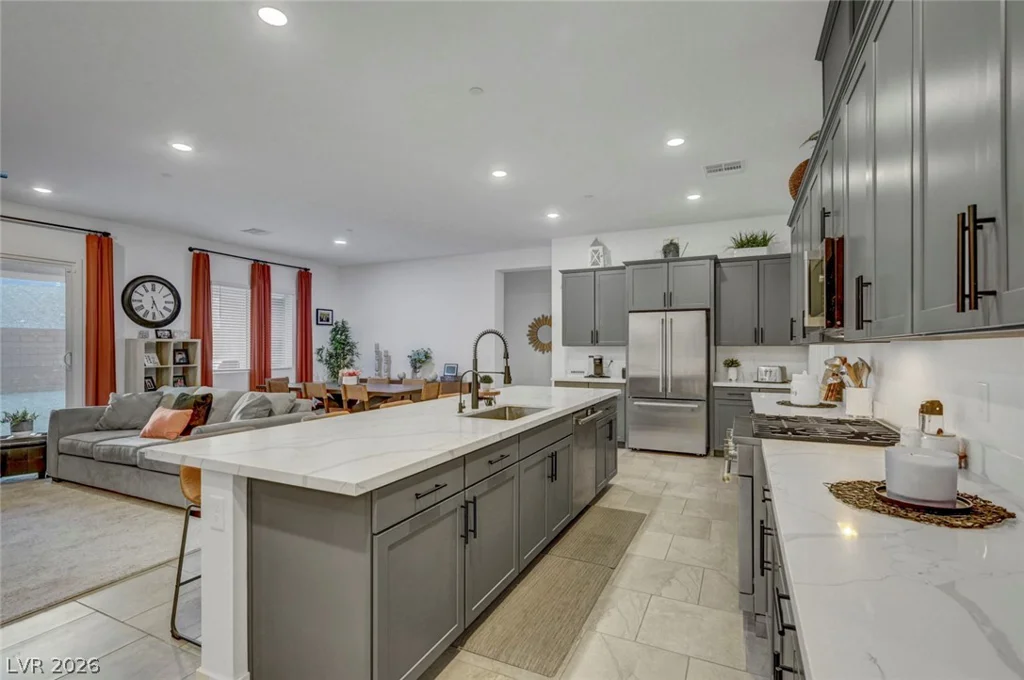 6313 Echo Landing, Las Vegas, NV 89166