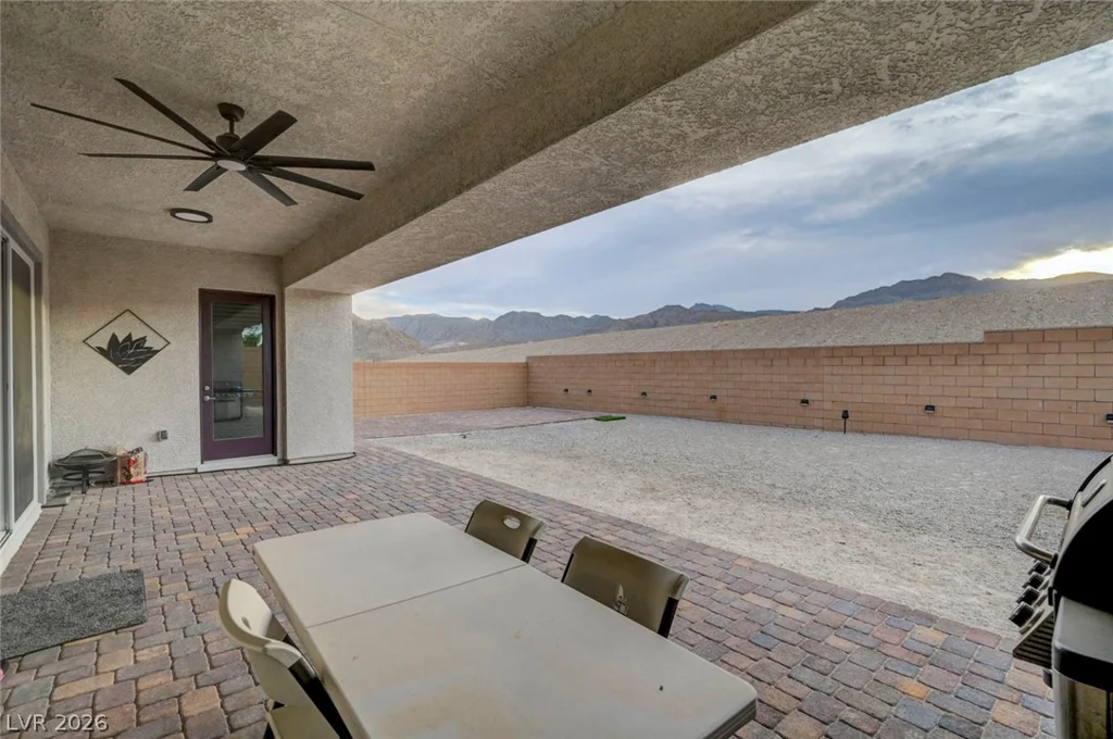 6313 Echo Landing, Las Vegas, NV 89166