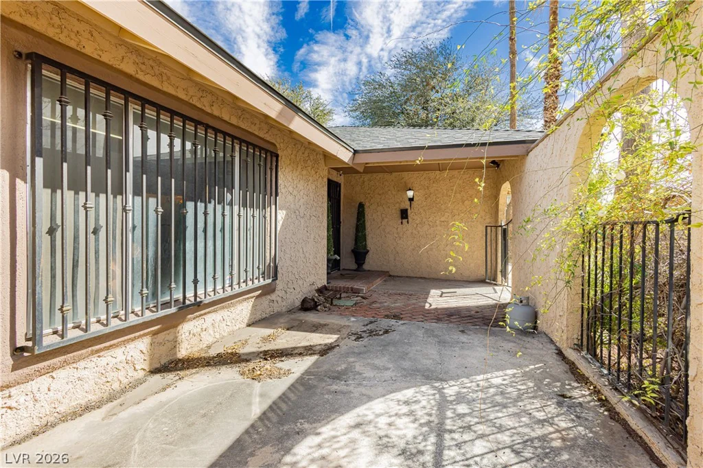 4492 Rochelle, Las Vegas, NV 89121