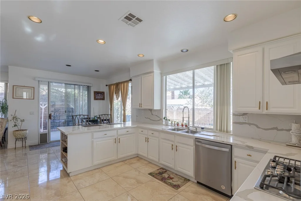 4702 San Palo, Las Vegas, NV 89147