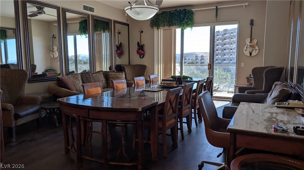 8255 Las Vegas, Las Vegas, NV 89123