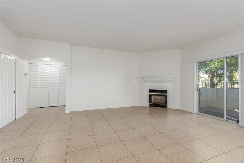 4820 Black Bear, Las Vegas, NV 89149