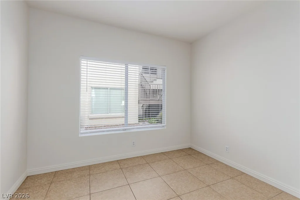 4820 Black Bear, Las Vegas, NV 89149