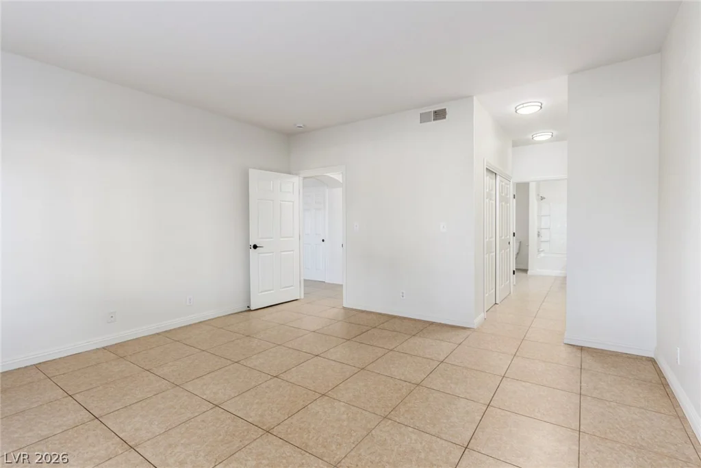 4820 Black Bear, Las Vegas, NV 89149
