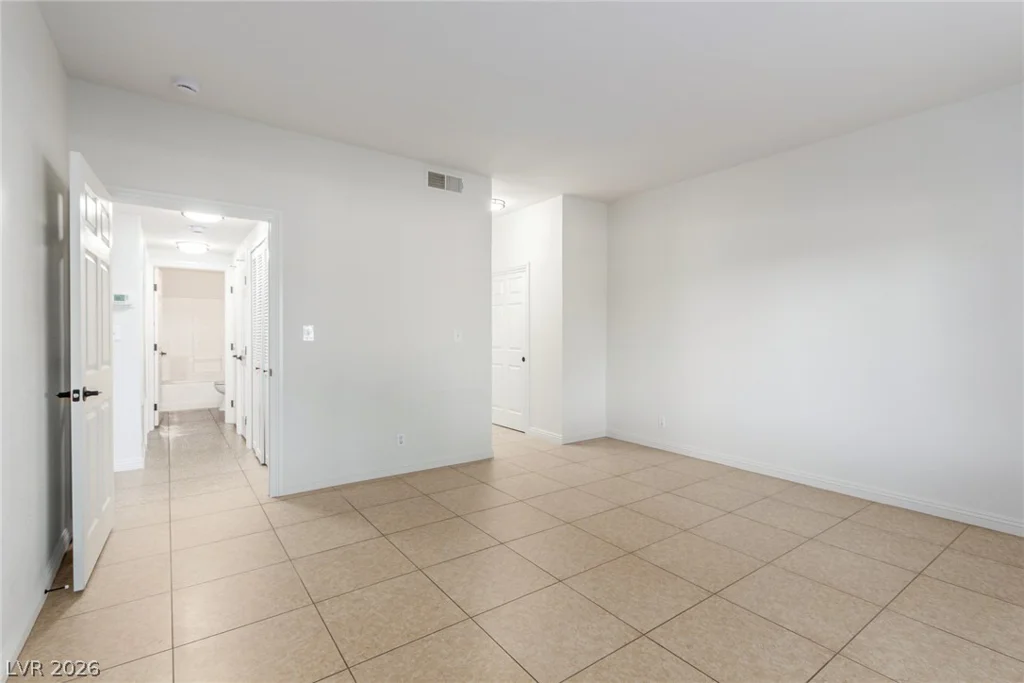 4820 Black Bear, Las Vegas, NV 89149