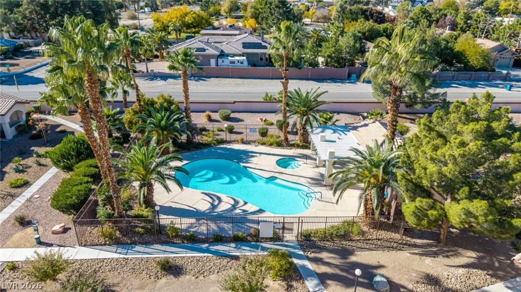4820 Black Bear, Las Vegas, NV 89149