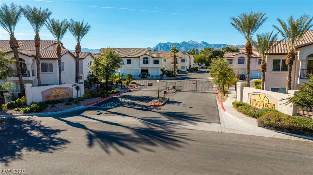 4820 Black Bear, Las Vegas, NV 89149