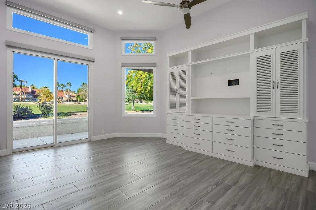 7820 Harbour Towne, Las Vegas, NV 89113