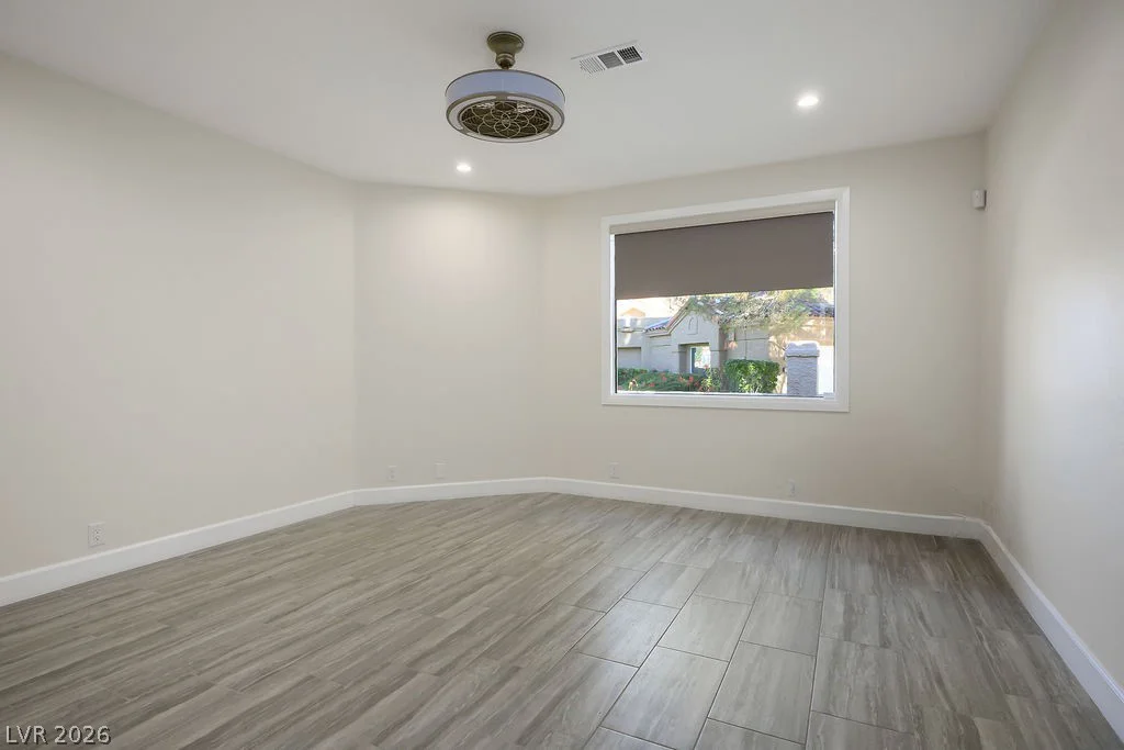 7820 Harbour Towne, Las Vegas, NV 89113