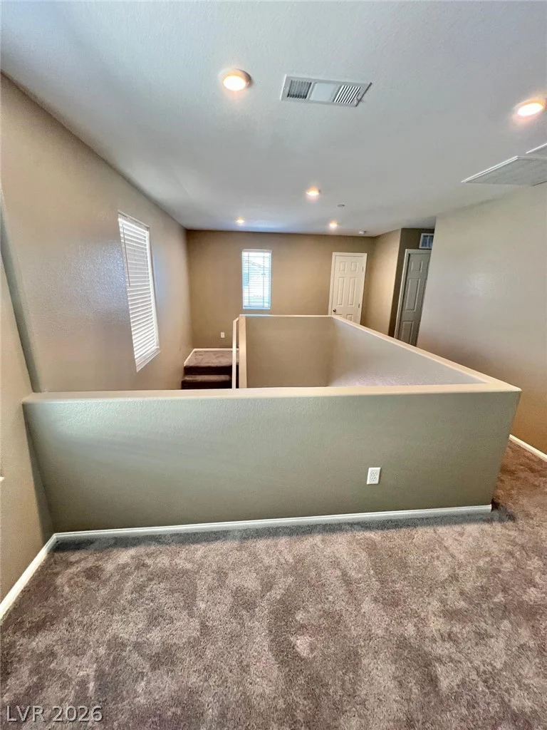6071 Castle Gardens, Las Vegas, NV 89130