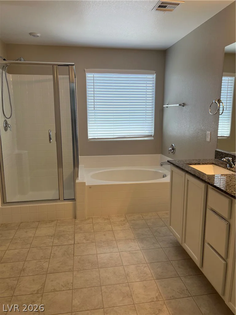 6071 Castle Gardens, Las Vegas, NV 89130
