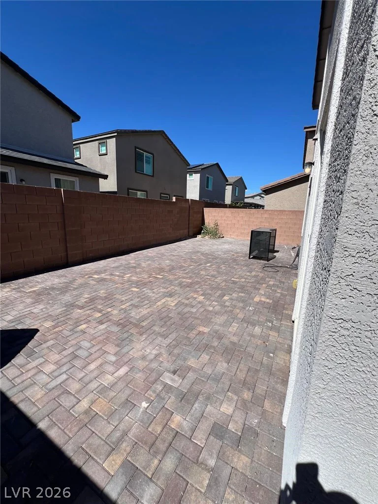 6071 Castle Gardens, Las Vegas, NV 89130