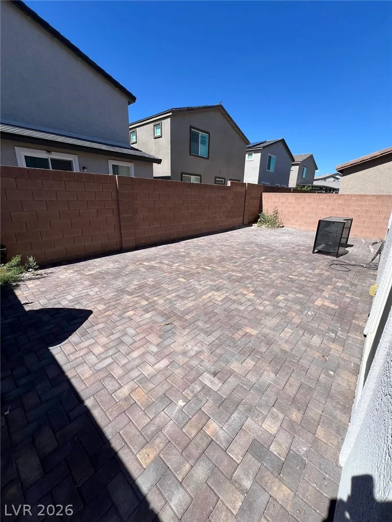6071 Castle Gardens, Las Vegas, NV 89130