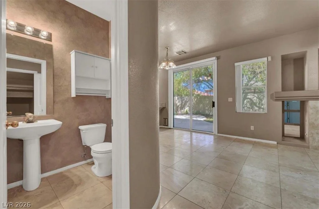 1037 Country Skies, Las Vegas, NV 89123