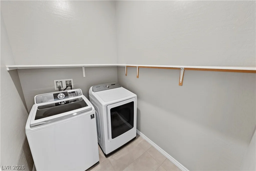 208 Coltrane Canyon, Henderson, NV 89011