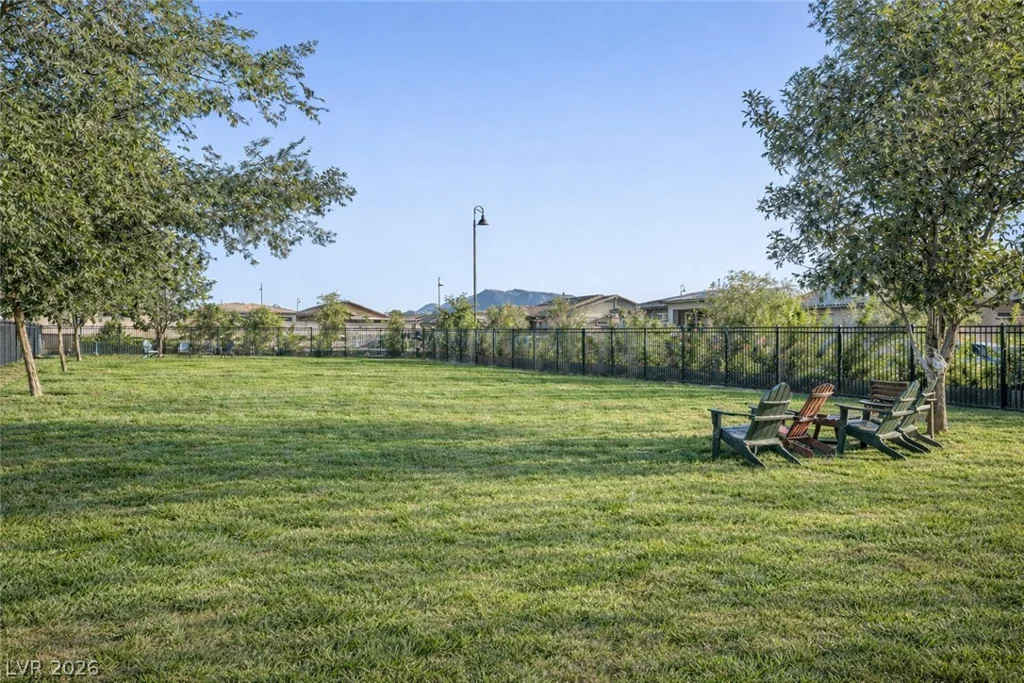 208 Coltrane Canyon, Henderson, NV 89011