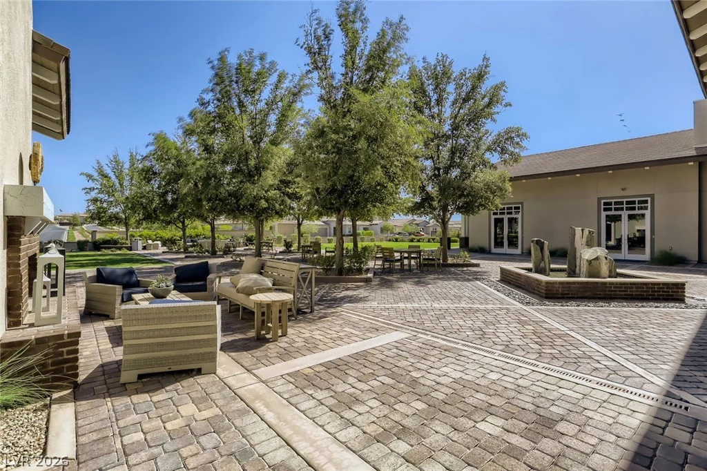 208 Coltrane Canyon, Henderson, NV 89011
