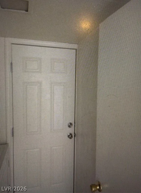 4760 Woodridge, Las Vegas, NV 89121