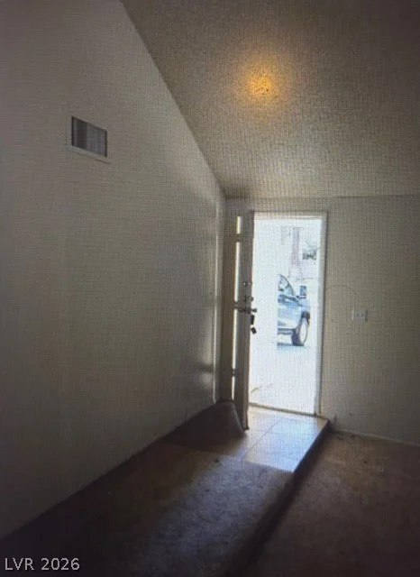 4760 Woodridge, Las Vegas, NV 89121