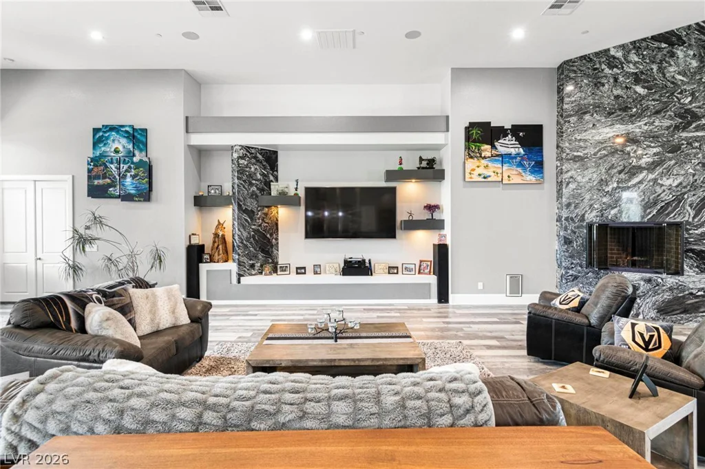 6731 Via Provenza, Las Vegas, NV 89131