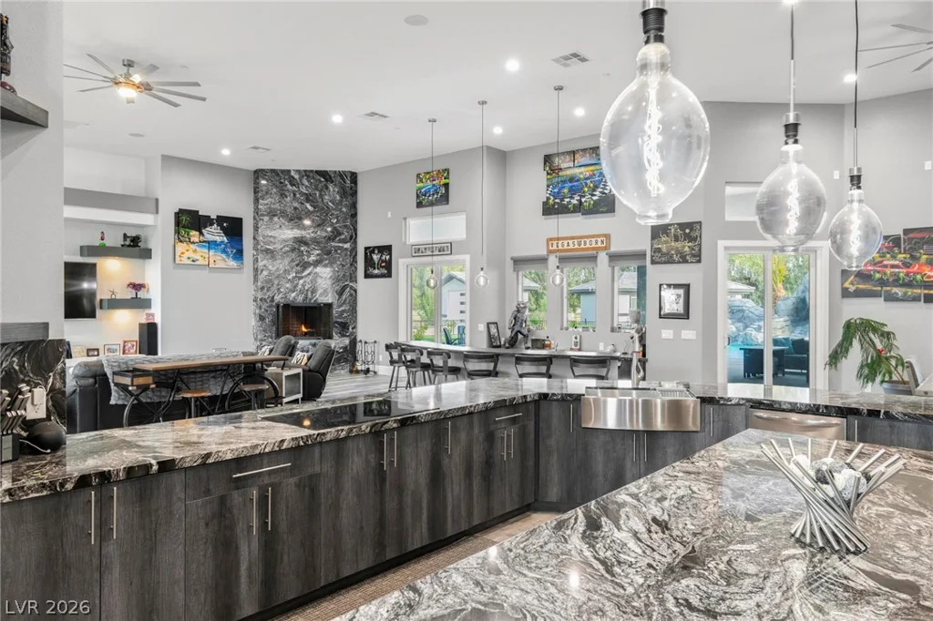 6731 Via Provenza, Las Vegas, NV 89131