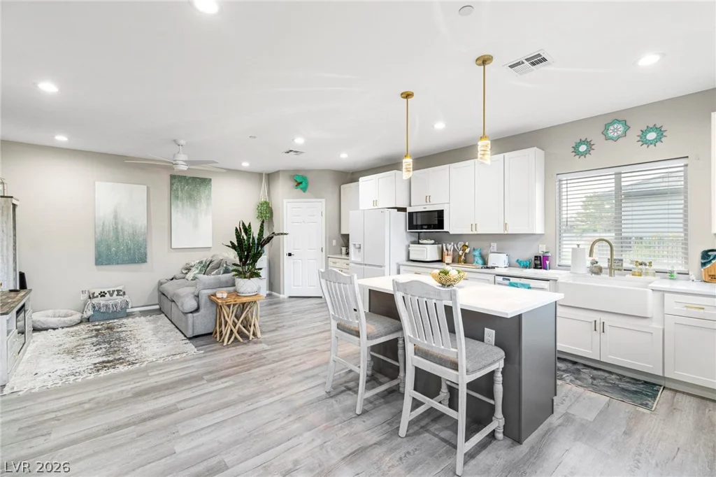 6731 Via Provenza, Las Vegas, NV 89131