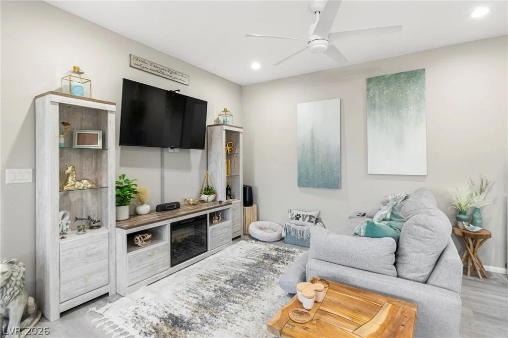 6731 Via Provenza, Las Vegas, NV 89131