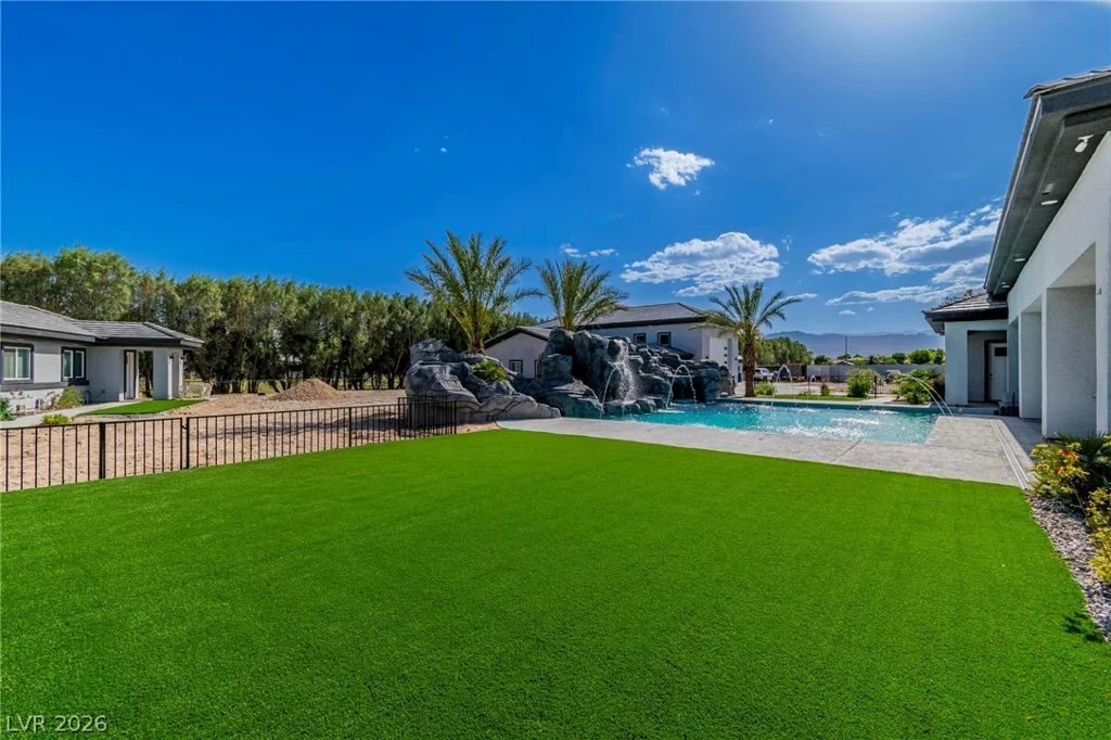 6731 Via Provenza, Las Vegas, NV 89131