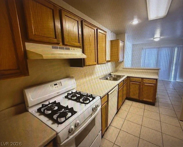7963 Laurena, Las Vegas, NV 89147