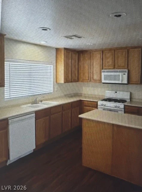 11882 Snow Bank, Las Vegas, NV 89183