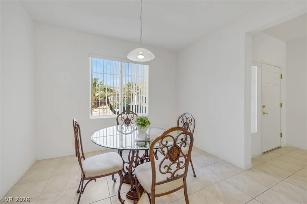 2833 Winslow Springs, Henderson, NV 89052