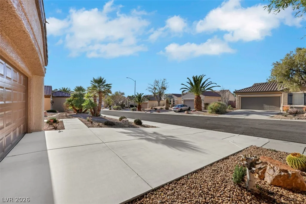 2833 Winslow Springs, Henderson, NV 89052