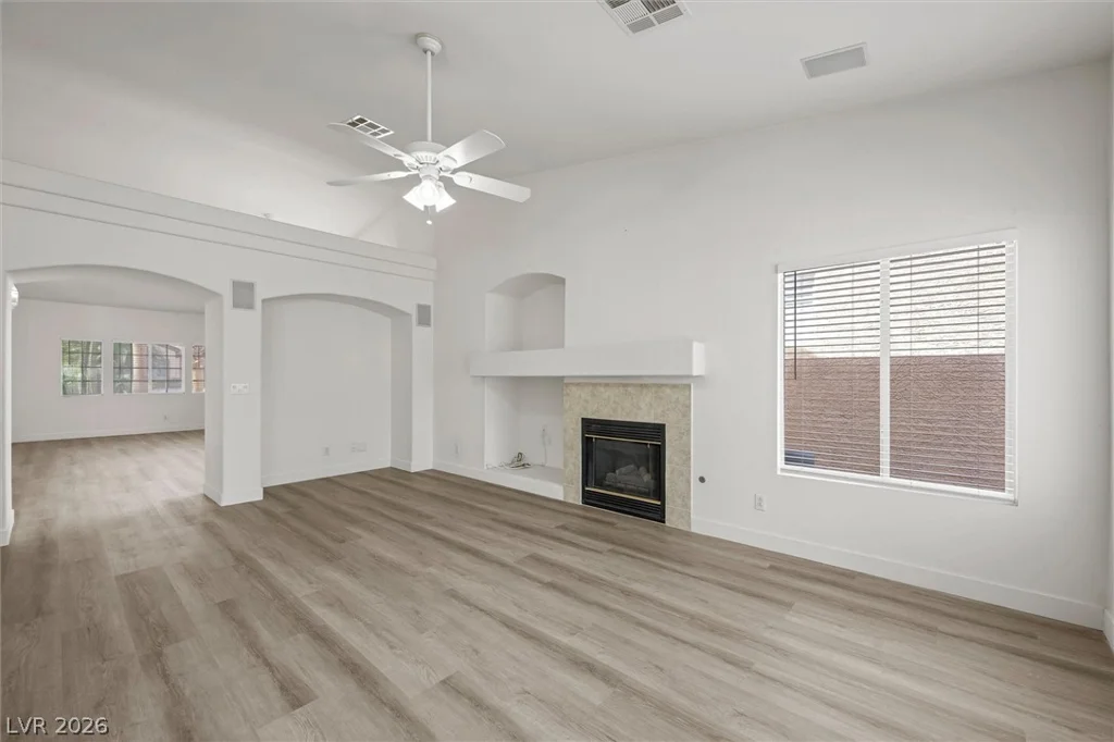 4354 Summers Shade, Las Vegas, NV 89147