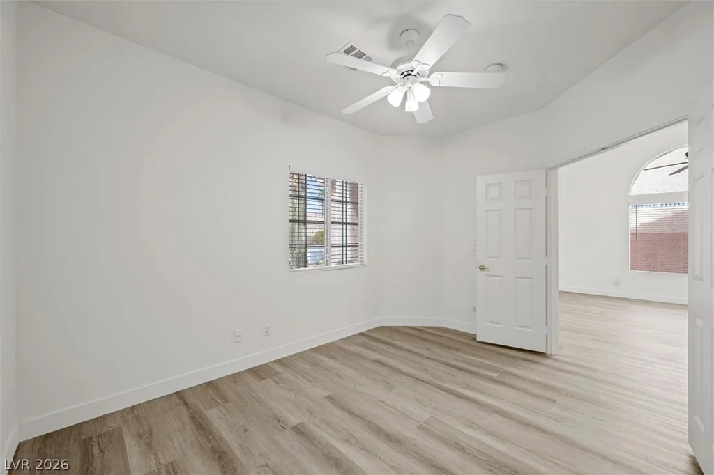 4354 Summers Shade, Las Vegas, NV 89147