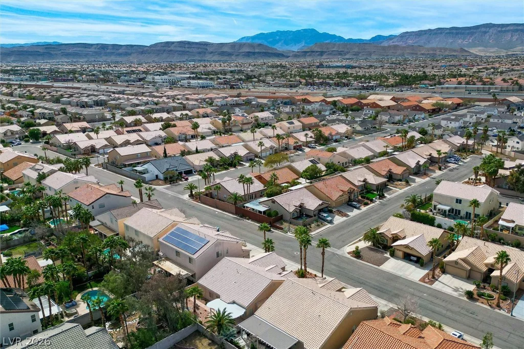 4354 Summers Shade, Las Vegas, NV 89147