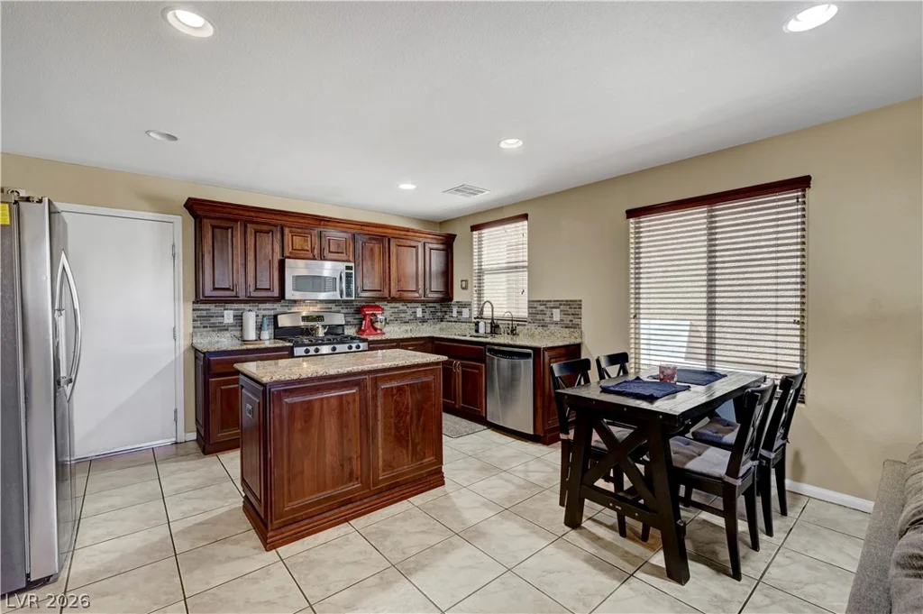 8944 Ryan Creek, Las Vegas, NV 89149