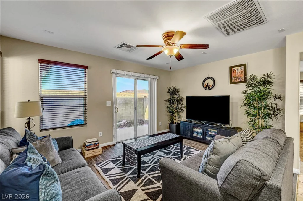 8944 Ryan Creek, Las Vegas, NV 89149