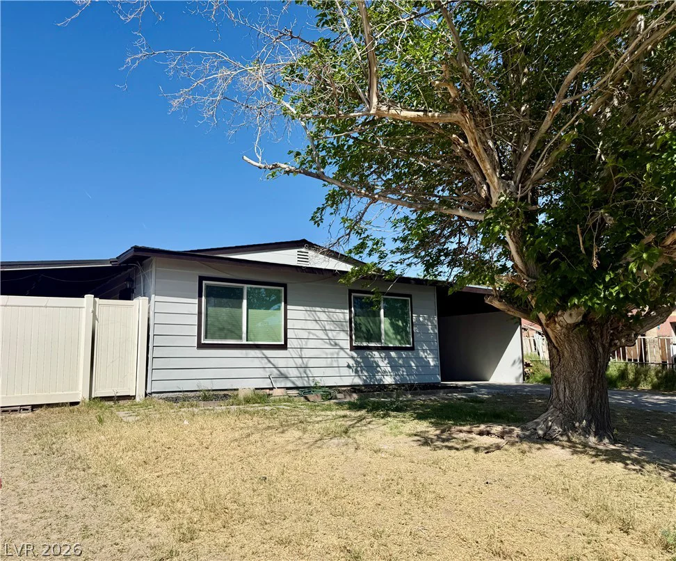 2691 San Domingo, Las Vegas, NV 89115