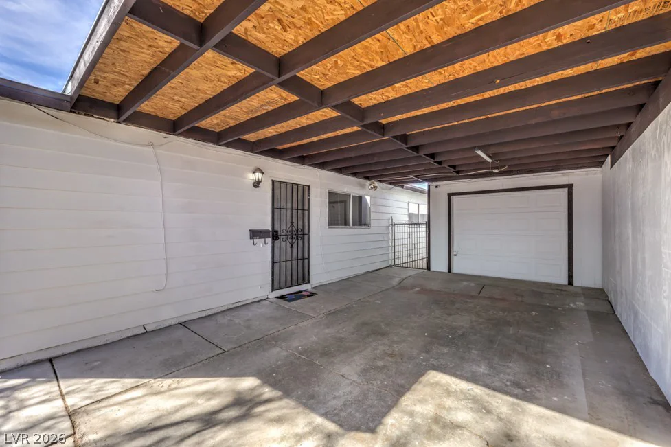 2691 San Domingo, Las Vegas, NV 89115