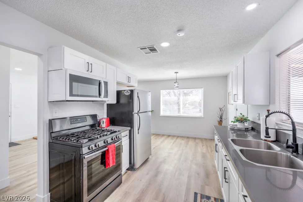 2691 San Domingo, Las Vegas, NV 89115