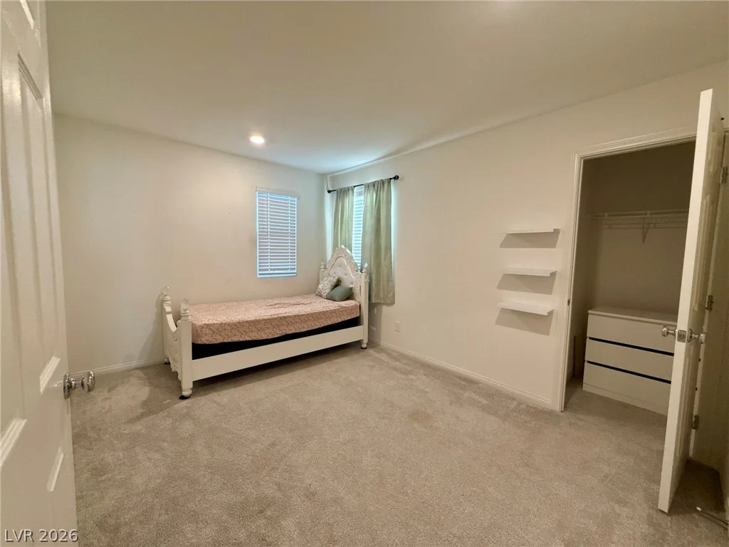 6999 Bard, Las Vegas, NV 89113