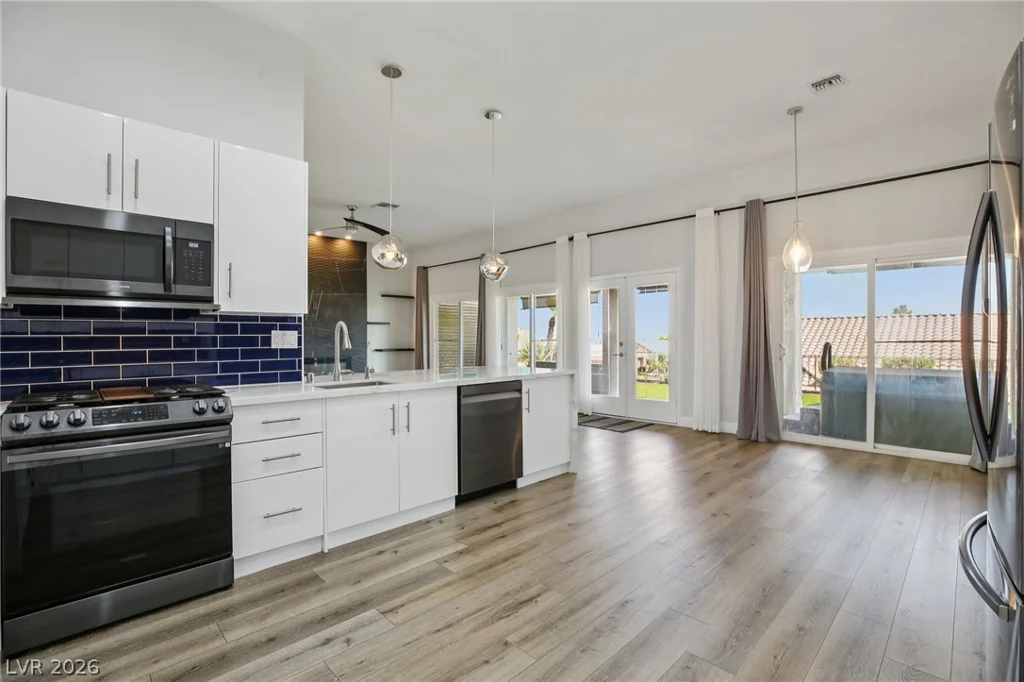 2504 Youngdale, Las Vegas, NV 89134