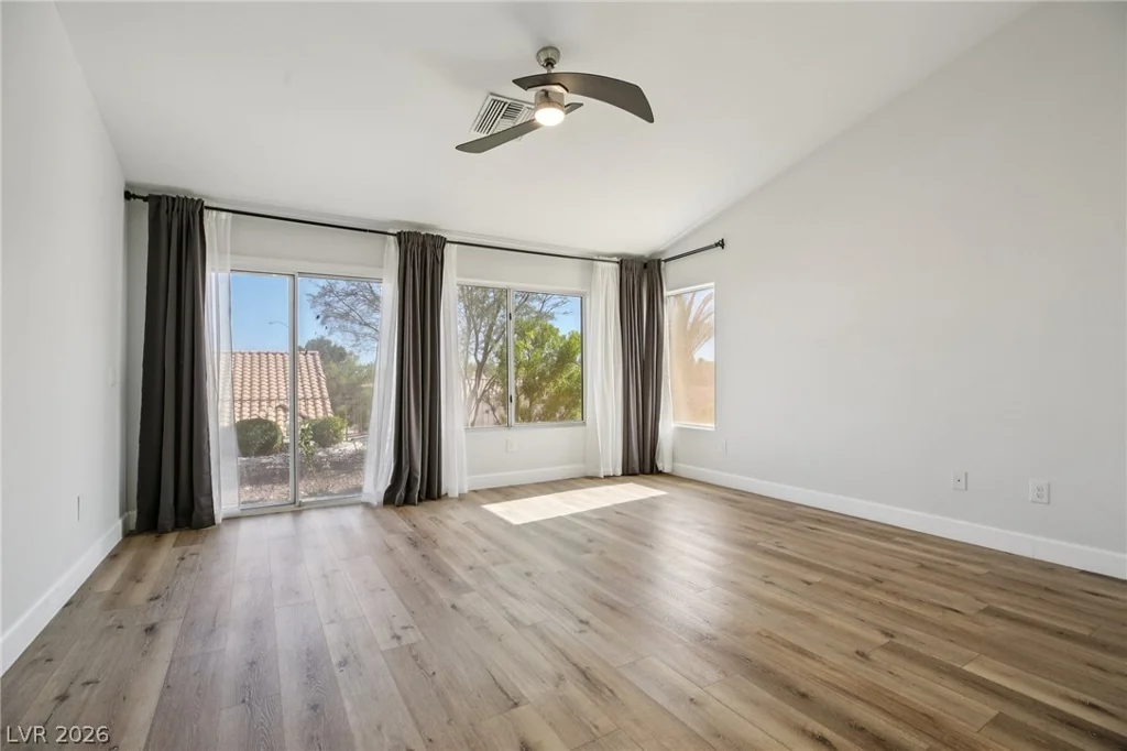 2504 Youngdale, Las Vegas, NV 89134