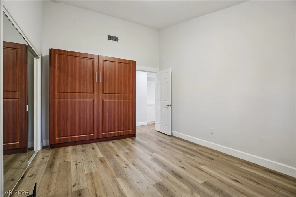 2504 Youngdale, Las Vegas, NV 89134