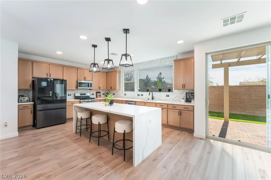 1305 Crimson Sunbird, North Las Vegas, NV 89084