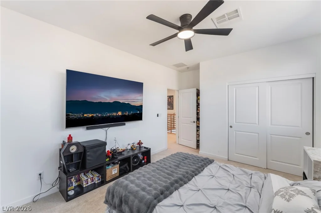 1305 Crimson Sunbird, North Las Vegas, NV 89084