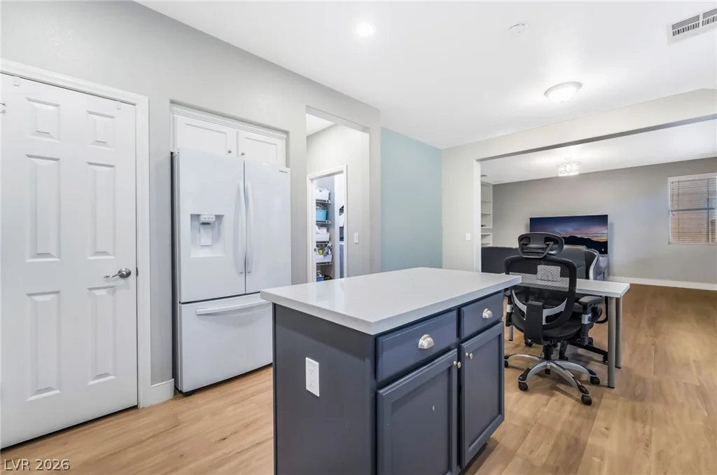 9921 Canyon Peak, Las Vegas, NV 89147
