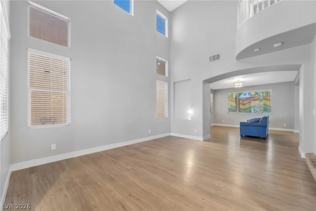 9921 Canyon Peak, Las Vegas, NV 89147