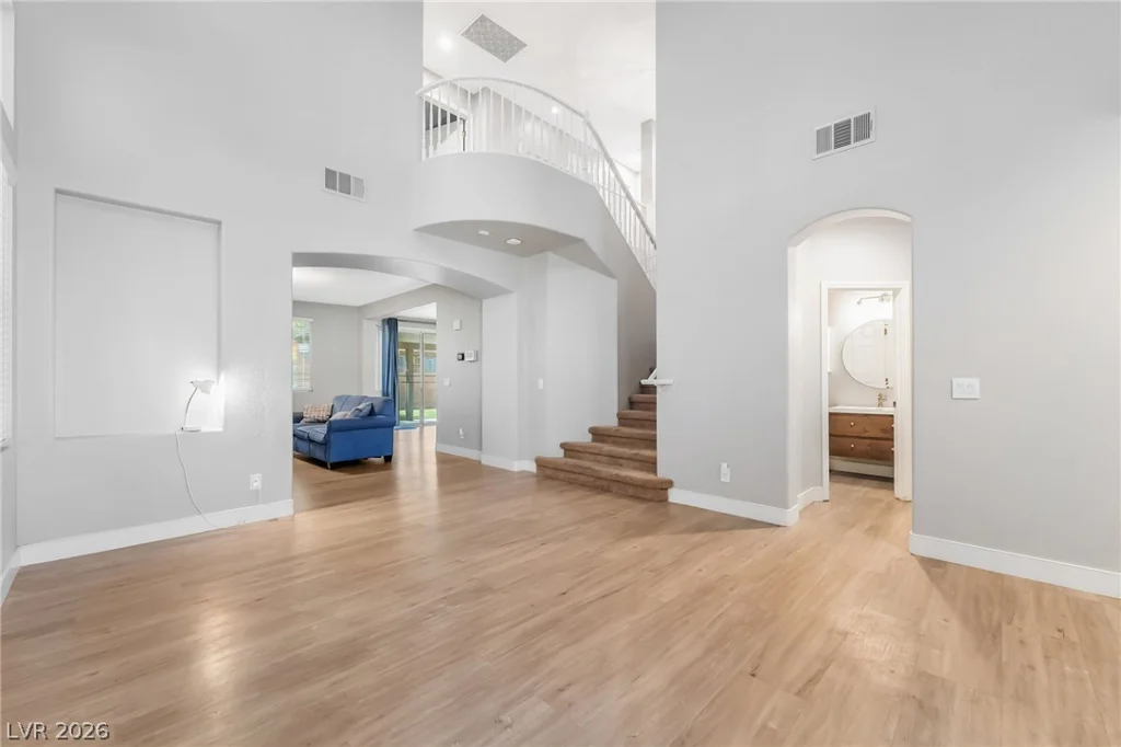 9921 Canyon Peak, Las Vegas, NV 89147